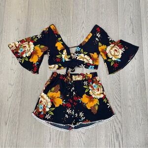 Zaful Black Floral Bell Sleeve Crop Top and Shorts